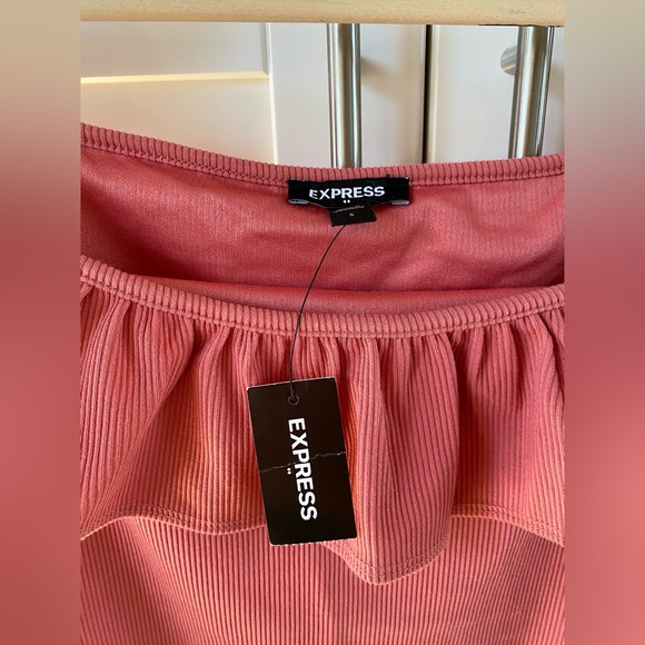 NWT Express Ribbed Off Shoulder Ruffle Bodysuit - Picture 3 of 5